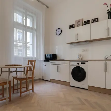Apartamento Nejedleho Praga